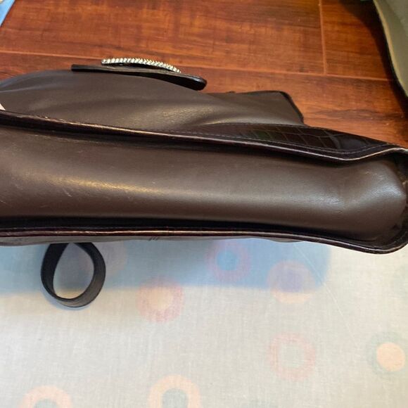 Vintage 100% Leather Purse with Silver Gold Western Style Buckle - Picture 12 of 16